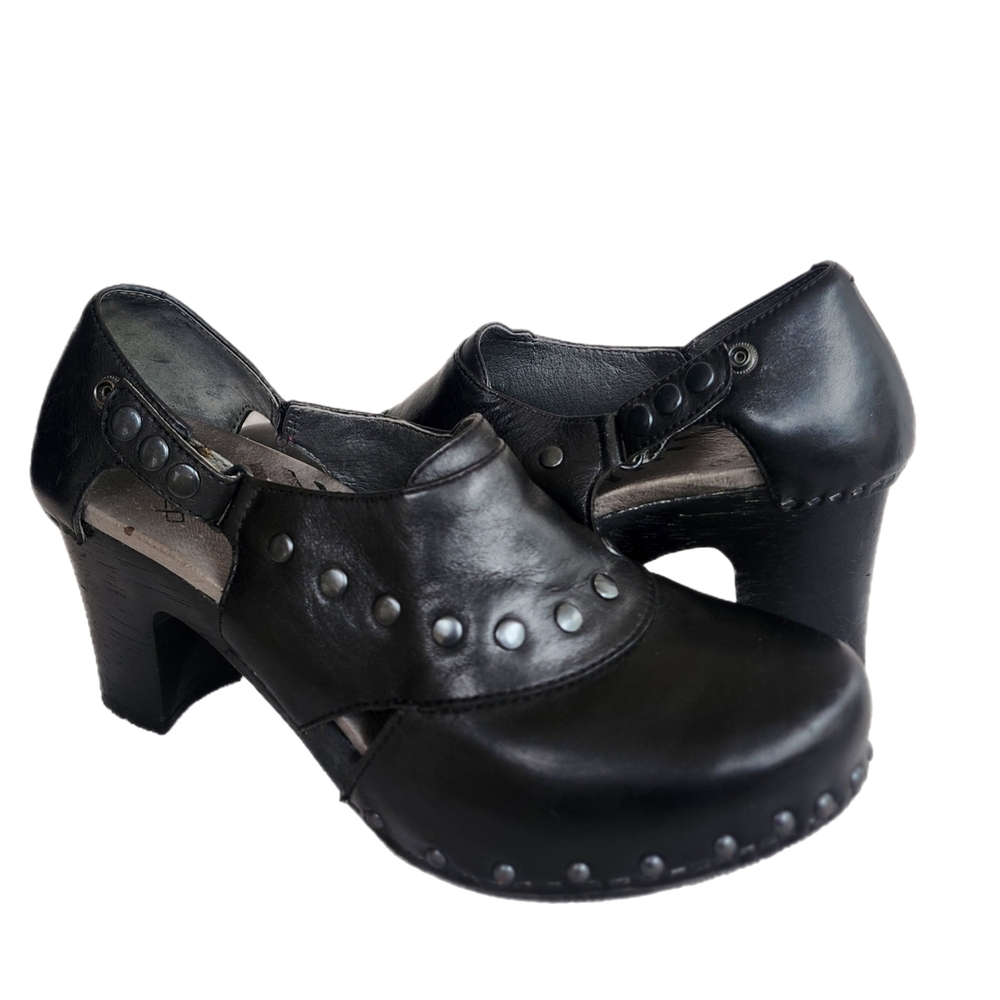 Black Leather Clogs with Silver Studs and Wooden Sole - Picture 4 of 7